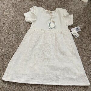 White Ivory Summer Dress Girls NWT Size 6 Chelsea & Violet